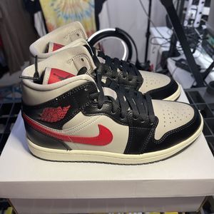 JORDAN 1 MID_BLACK/GYM RED-COLLEGE GREY SAIL BQ6472-060 SIZE 7